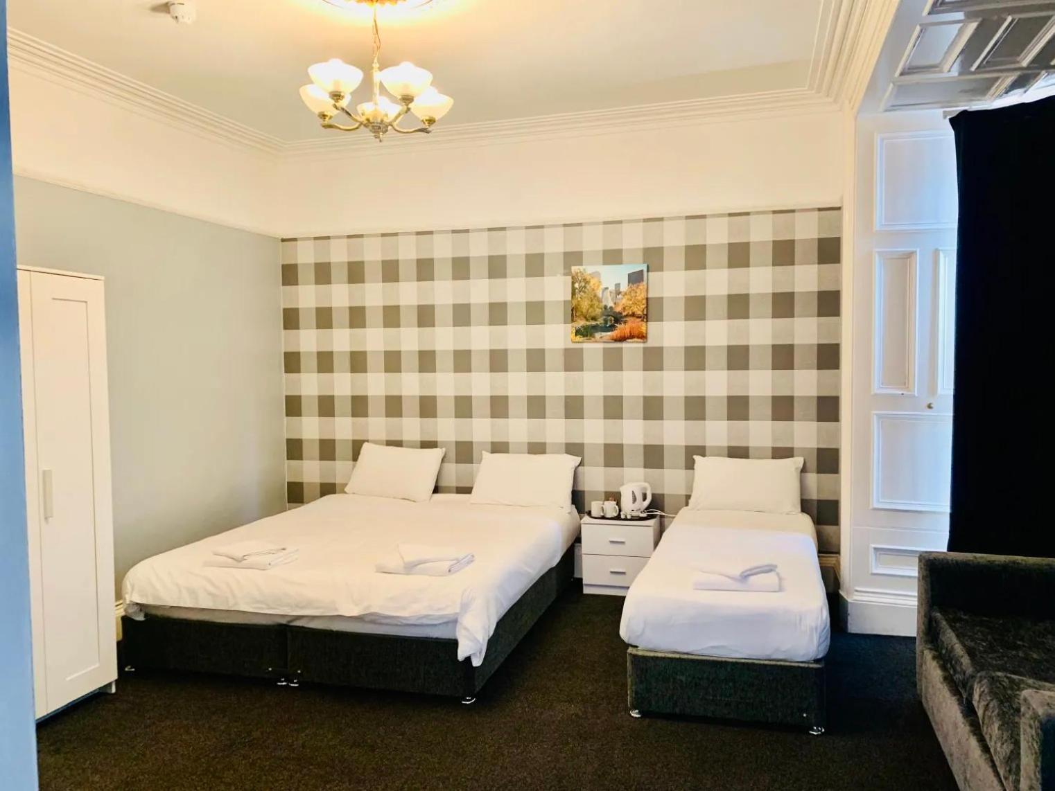 Douglas Arms Hotel Castle Douglas Ngoại thất bức ảnh